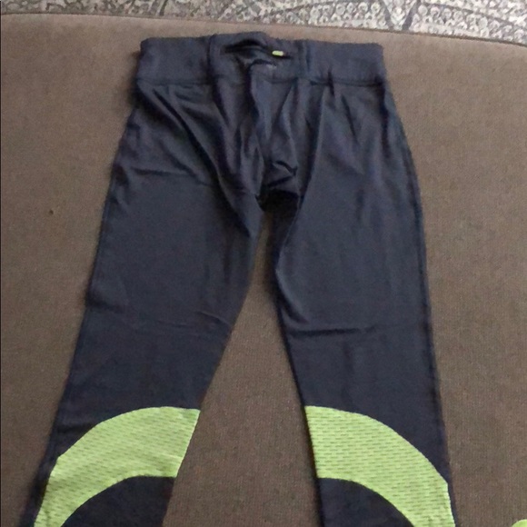 Long under armour leggings - Picture 4 of 6